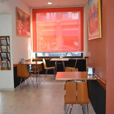Bartis Figueres (Girona)